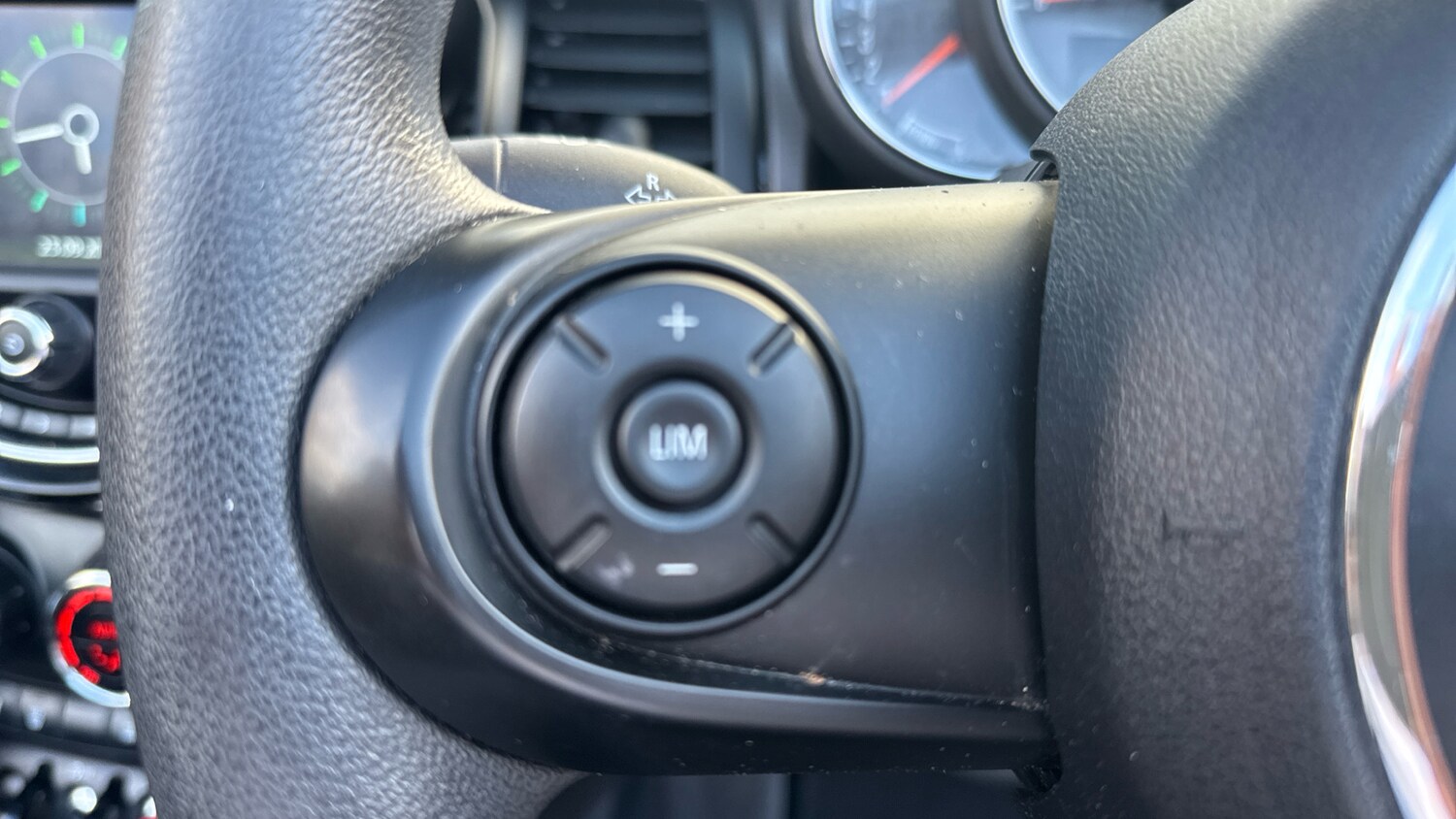 Vehicle 33