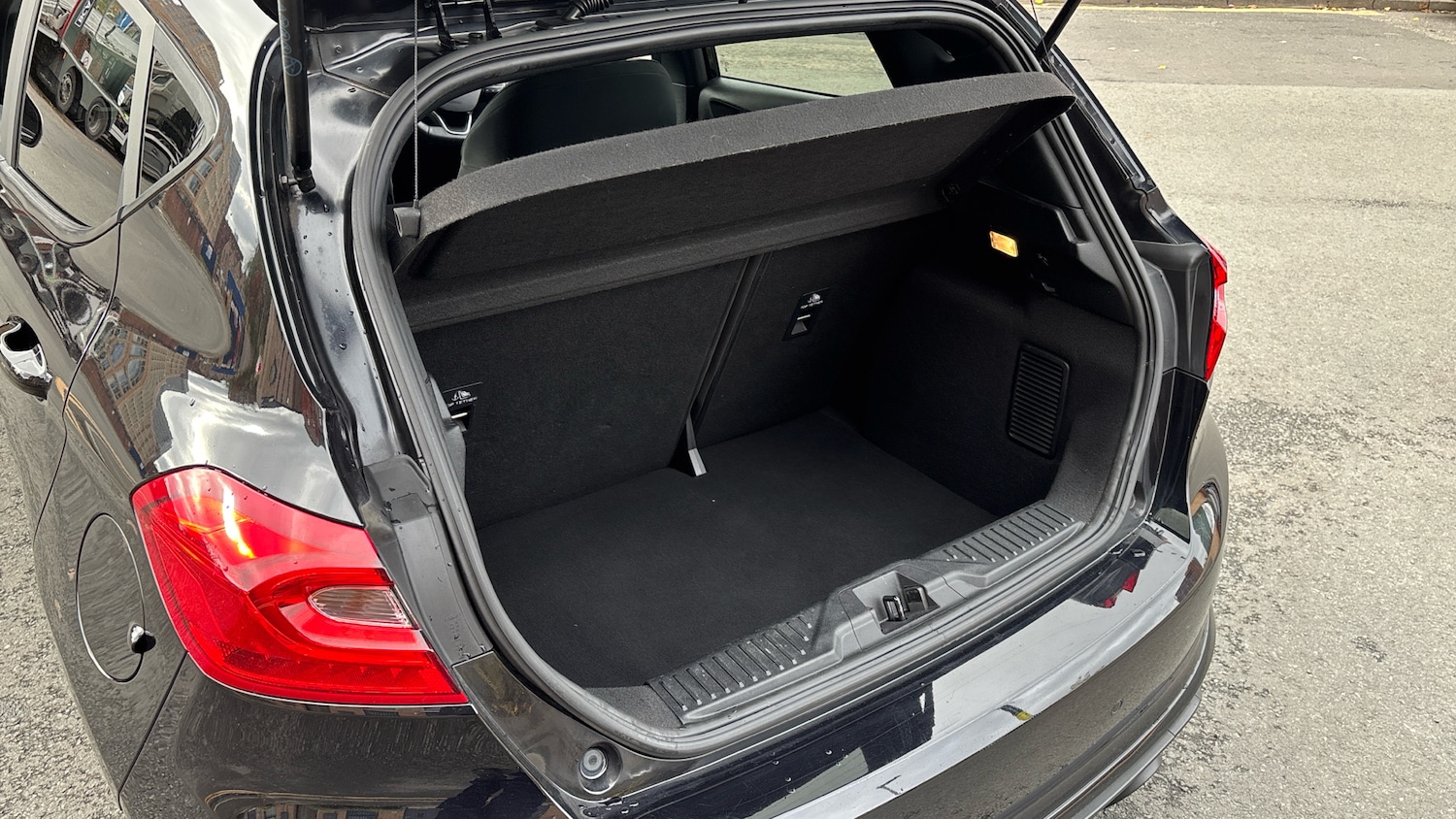 Used Ford Fiesta 2020 for sale - 76461207: Photo 40