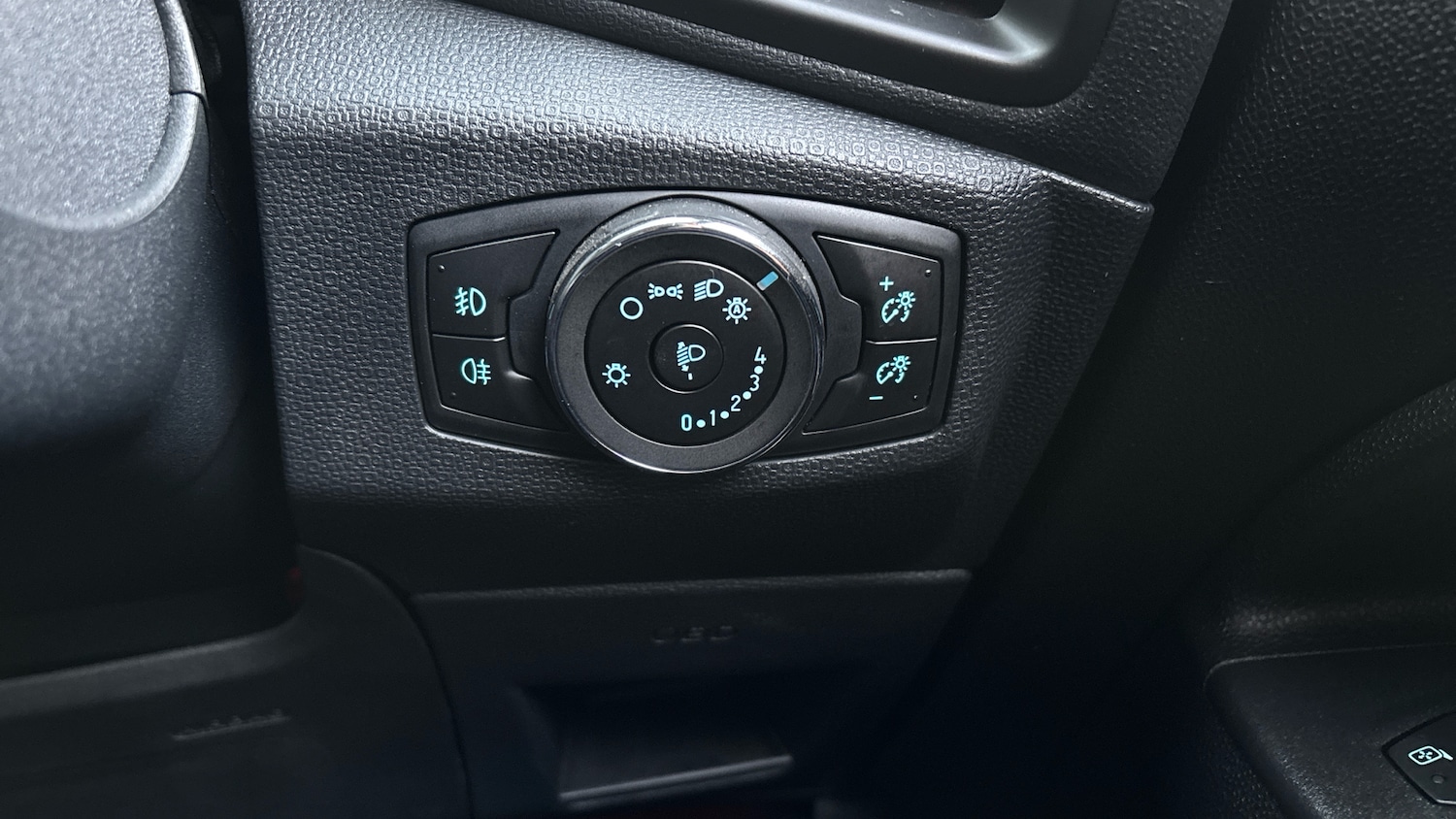 Used Ford Ecosport 2022 for sale - 76576517: Photo 28