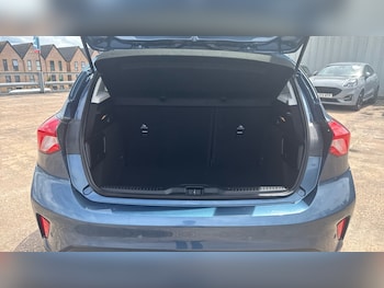 Used Ford Focus 2018 for sale - 78967735: Photo