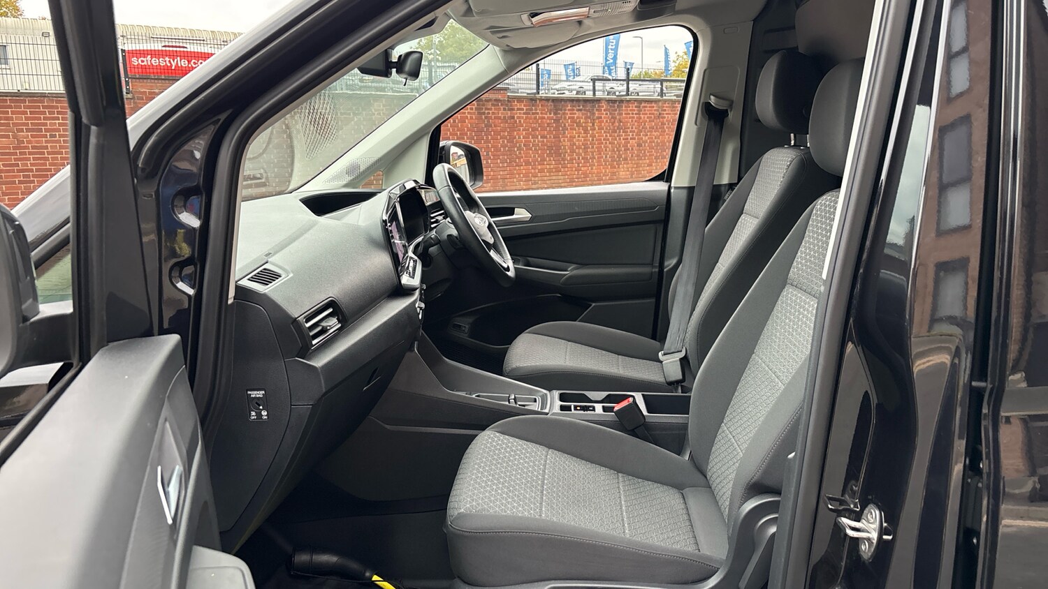 Used Ford Transit Connect 2025 for sale - 76319171: Photo 13