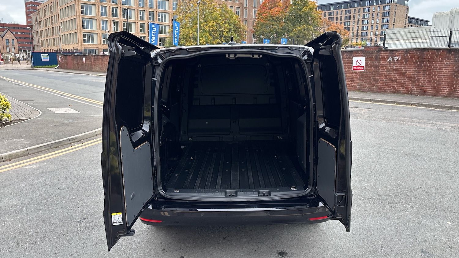 Used Ford Transit Connect 2025 for sale - 76319171: Photo 3