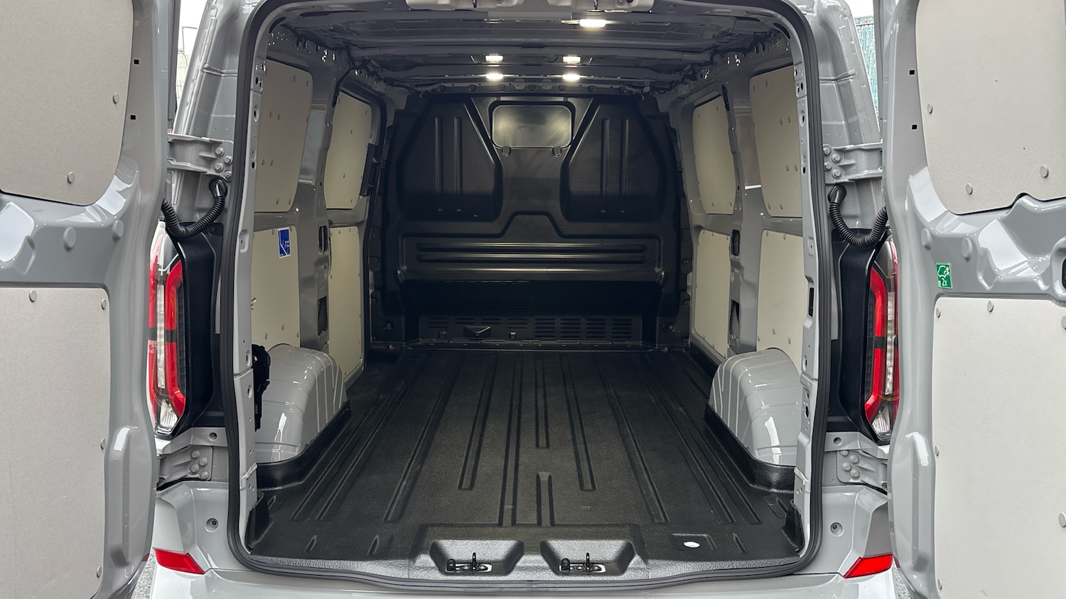 Used Ford Transit Custom 2025 for sale - 76467900: Photo 12