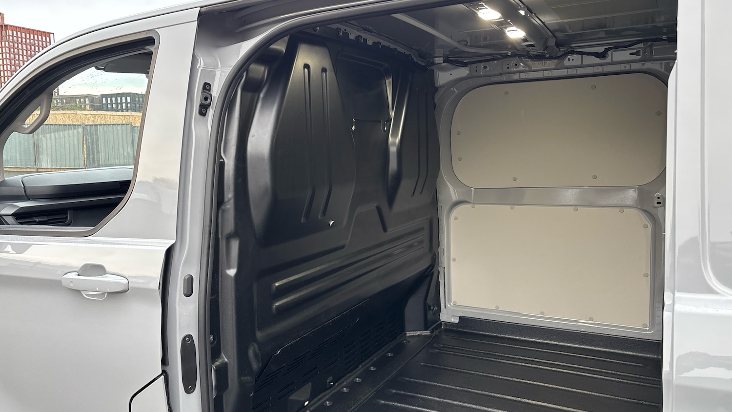 Used Ford Transit Custom 2025 for sale - 76467900: Photo 18