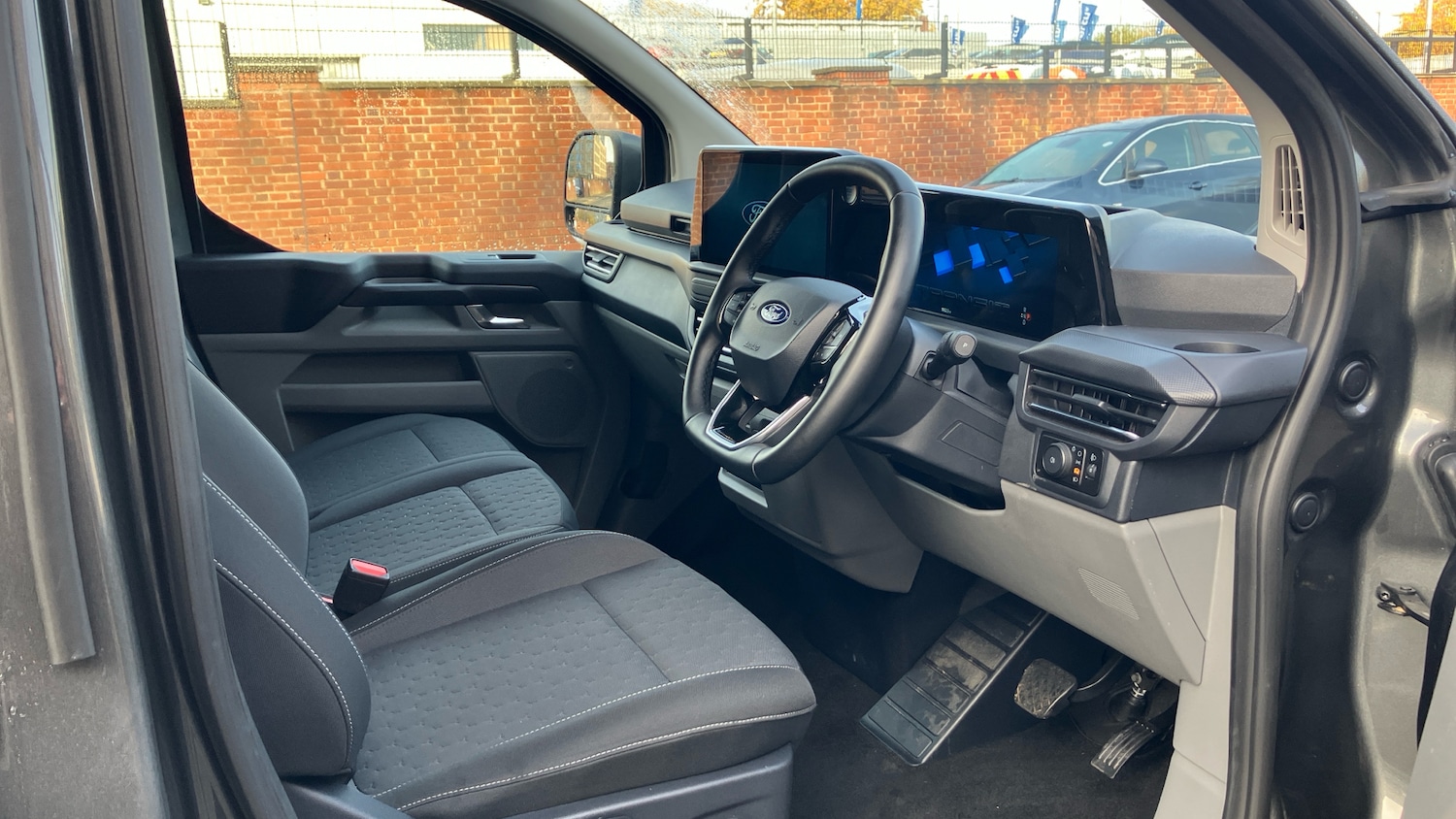 Used Ford Transit Custom 2025 for sale - 76452674: Photo 6