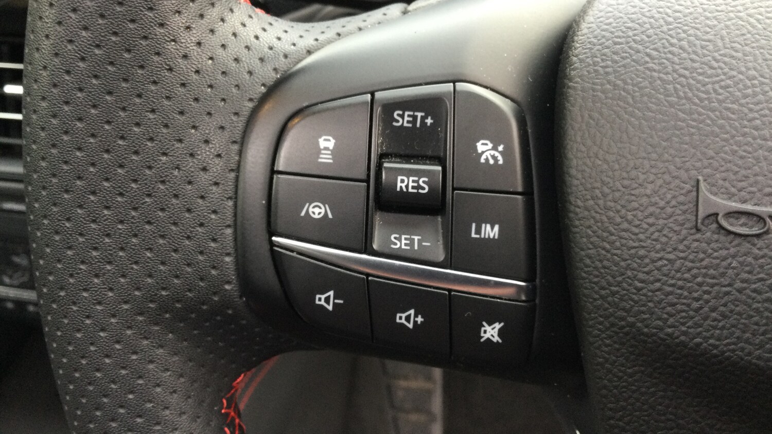 Used Ford Kuga 2023 for sale - 78078759: Photo 41