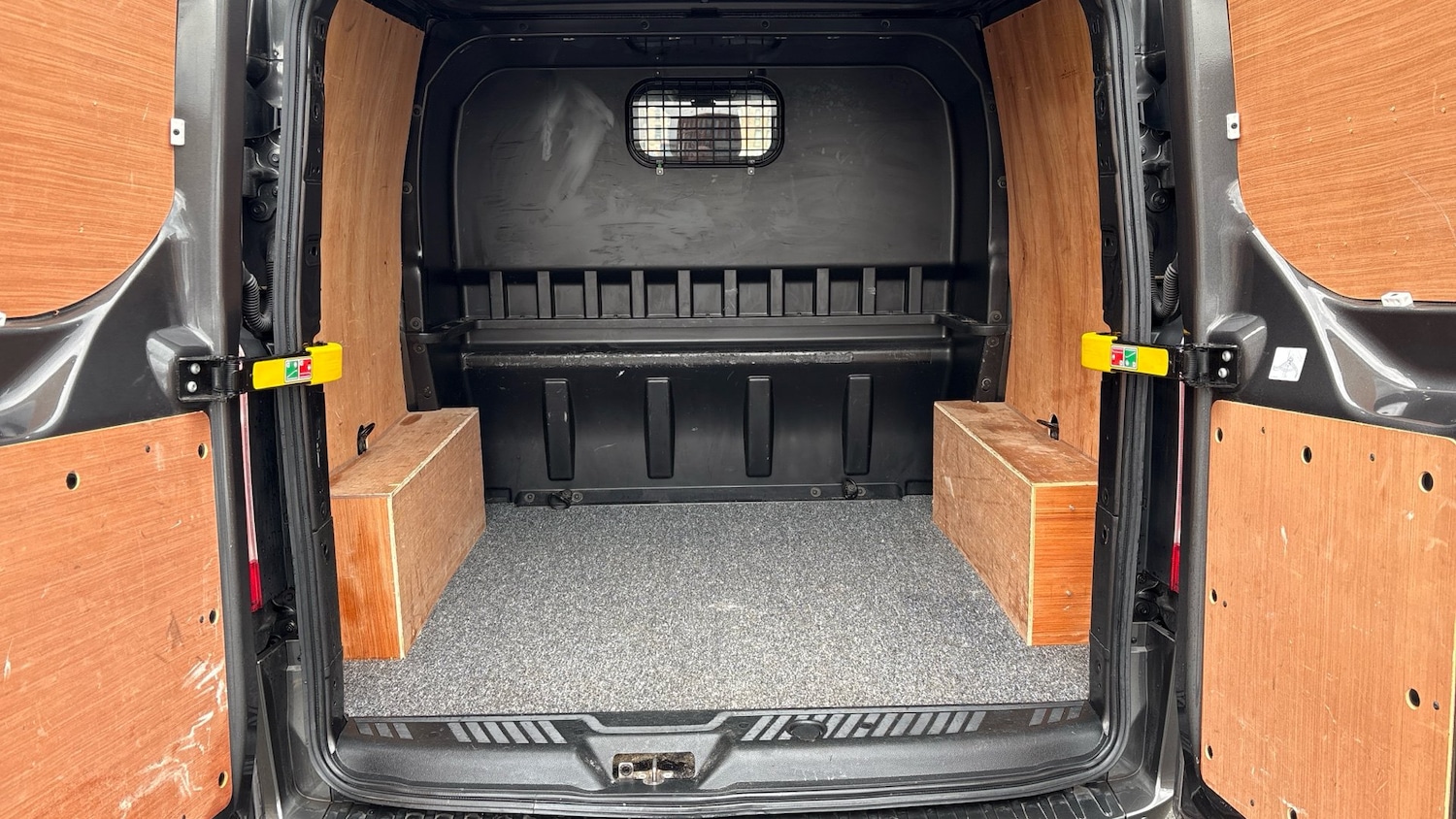 Used Ford Transit Custom 2022 for sale - 77501169: Photo 12