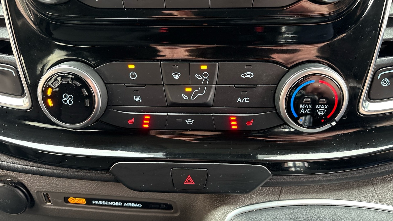 Used Ford Transit Custom 2022 for sale - 77501169: Photo 25