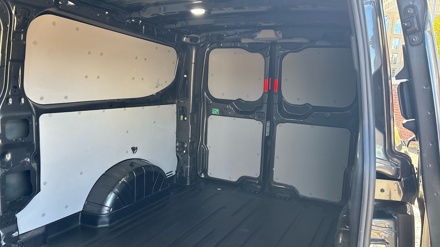 Used Ford Transit Custom 2025 for sale - 76193043: Photo 14