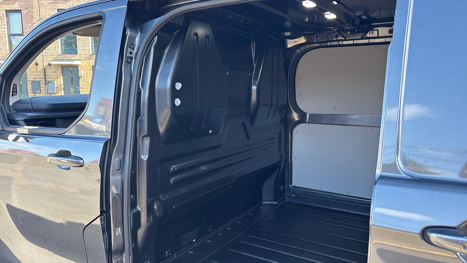 Used Ford Transit Custom 2025 for sale - 76193043: Photo 18