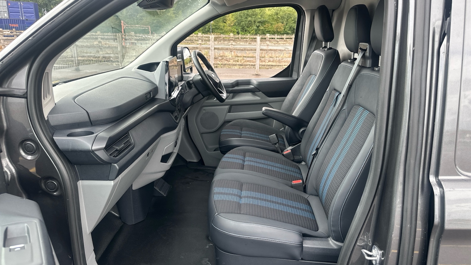 Used Ford Transit Custom 2024 for sale - 75981601: Photo 13