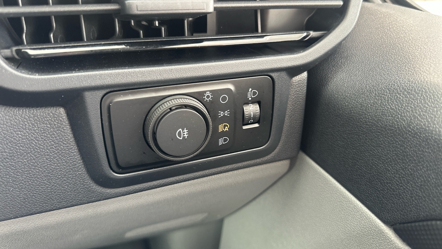 Used Ford Transit Custom 2024 for sale - 75981601: Photo 31