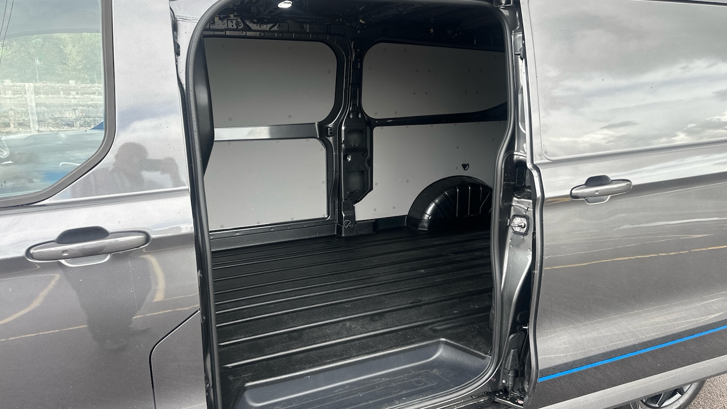 Used Ford Transit Custom 2024 for sale - 75981601: Photo 5