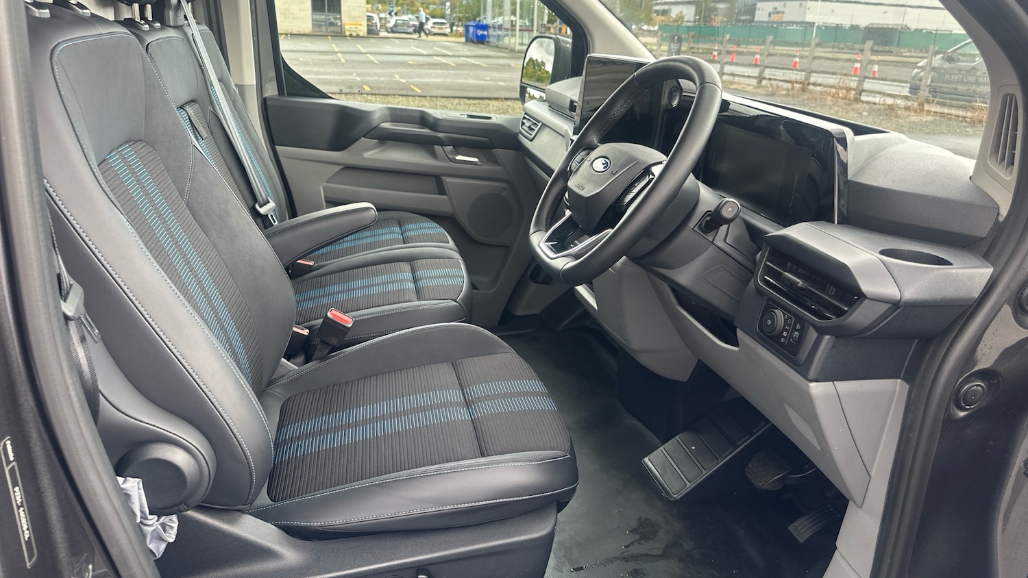 Used Ford Transit Custom 2024 for sale - 75981601: Photo 6