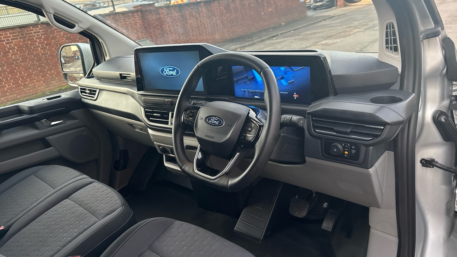 Used Ford Transit Custom 2025 for sale - 76422269: Photo 16