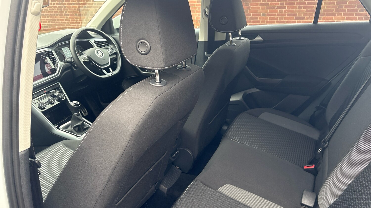 Used Volkswagen T-Roc 2021 for sale - 77651045: Photo 16