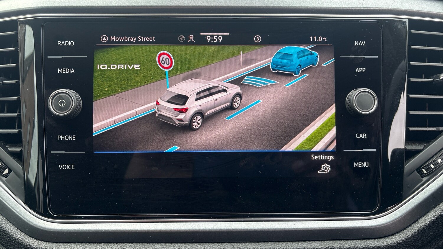 Used Volkswagen T-Roc 2021 for sale - 77651045: Photo 25