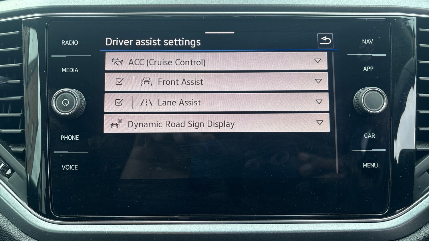 Used Volkswagen T-Roc 2021 for sale - 77651045: Photo 26