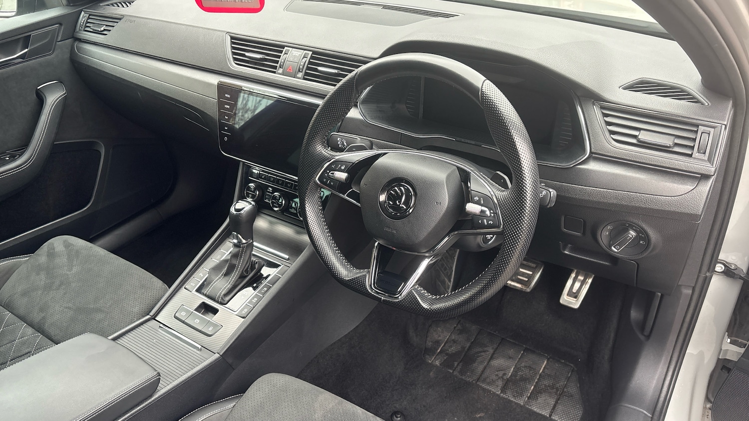 Used Skoda Superb 2024 for sale - 78012616: Photo 11