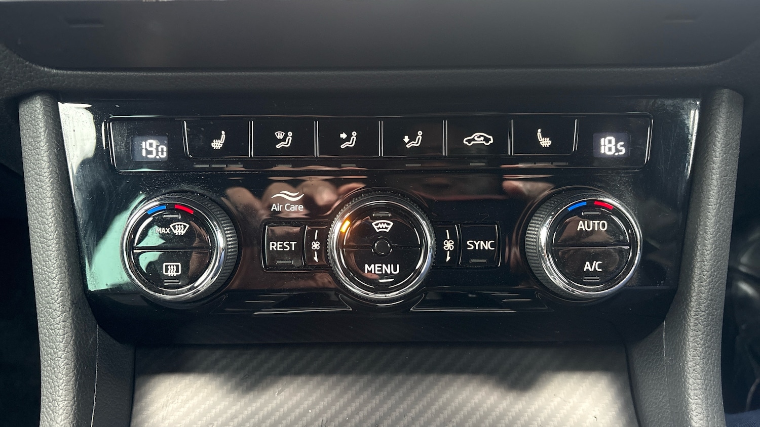 Used Skoda Superb 2024 for sale - 78012616: Photo 21