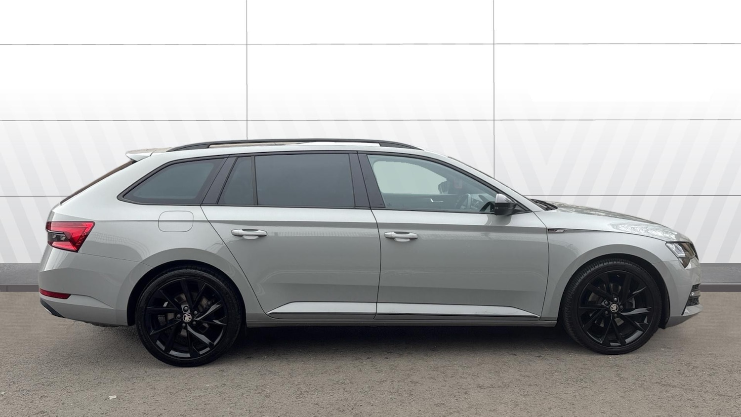 Used Skoda Superb 2024 for sale - 78012616: Photo 5