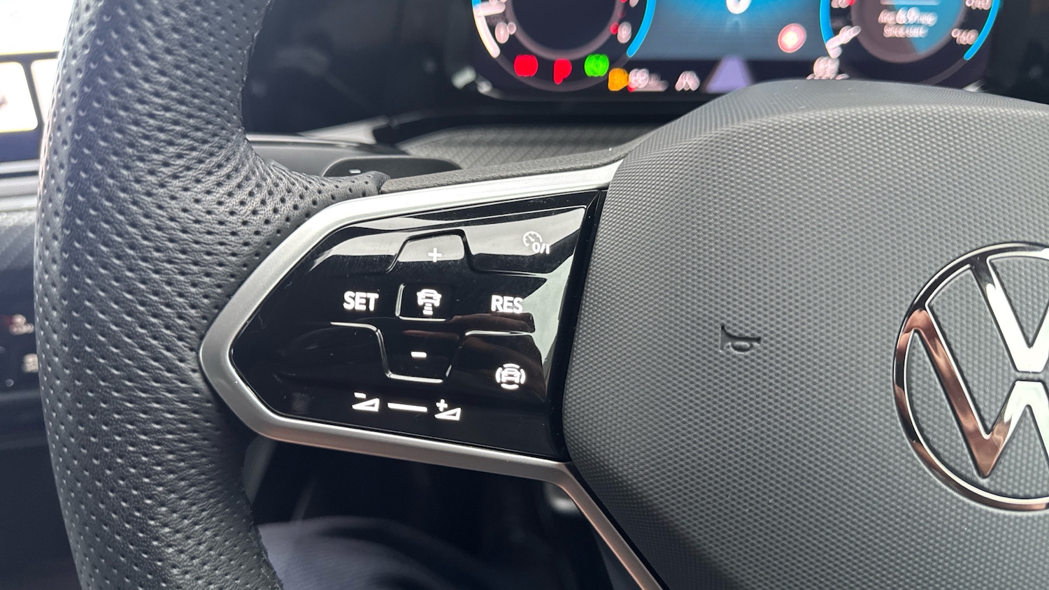 Used Volkswagen Golf 2024 for sale - 77418203: Photo 26