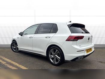 Used Volkswagen Golf 2024 for sale - 77418203: Photo