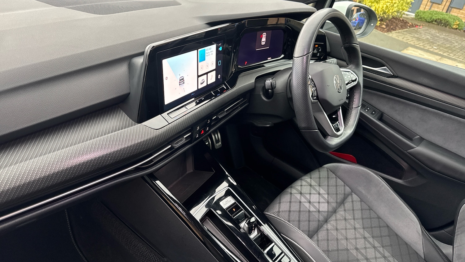 Used Volkswagen Golf 2024 for sale - 77418203: Photo 9