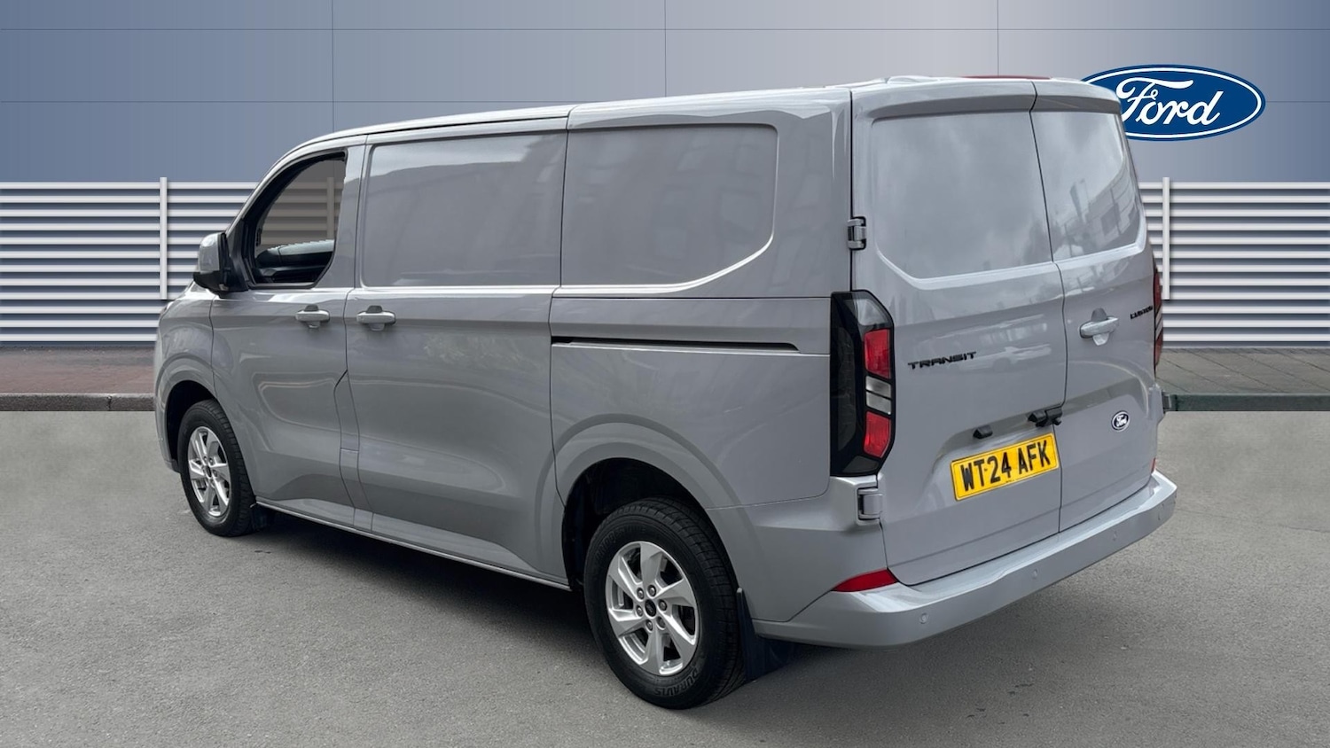 Used Ford Transit Custom 2024 for sale - 77990483: Photo 2