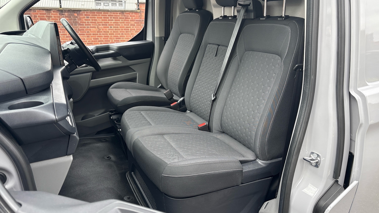 Used Ford Transit Custom 2024 for sale - 77990483: Photo 34