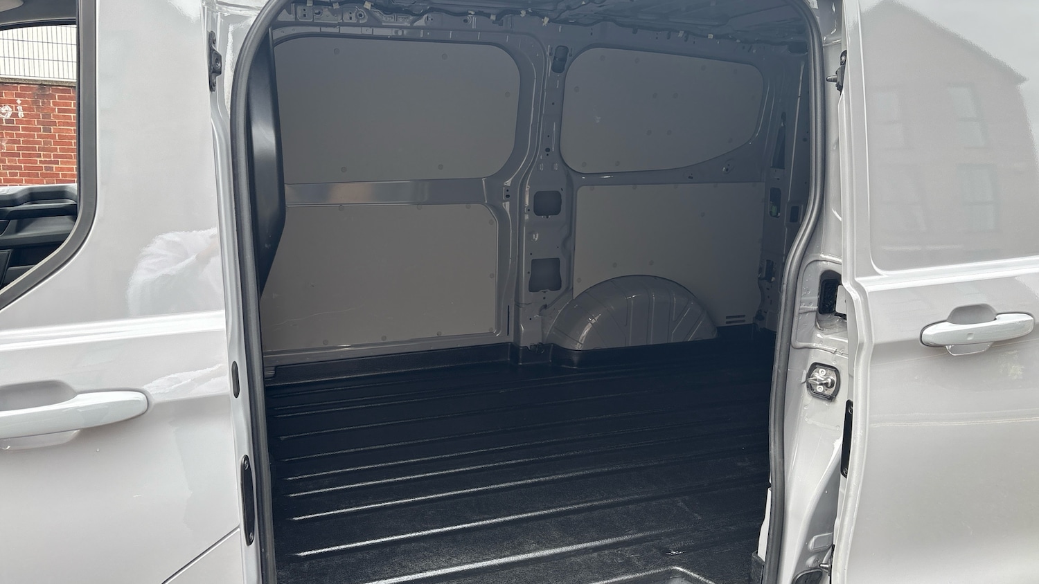 Used Ford Transit Custom 2024 for sale - 77990483: Photo 5