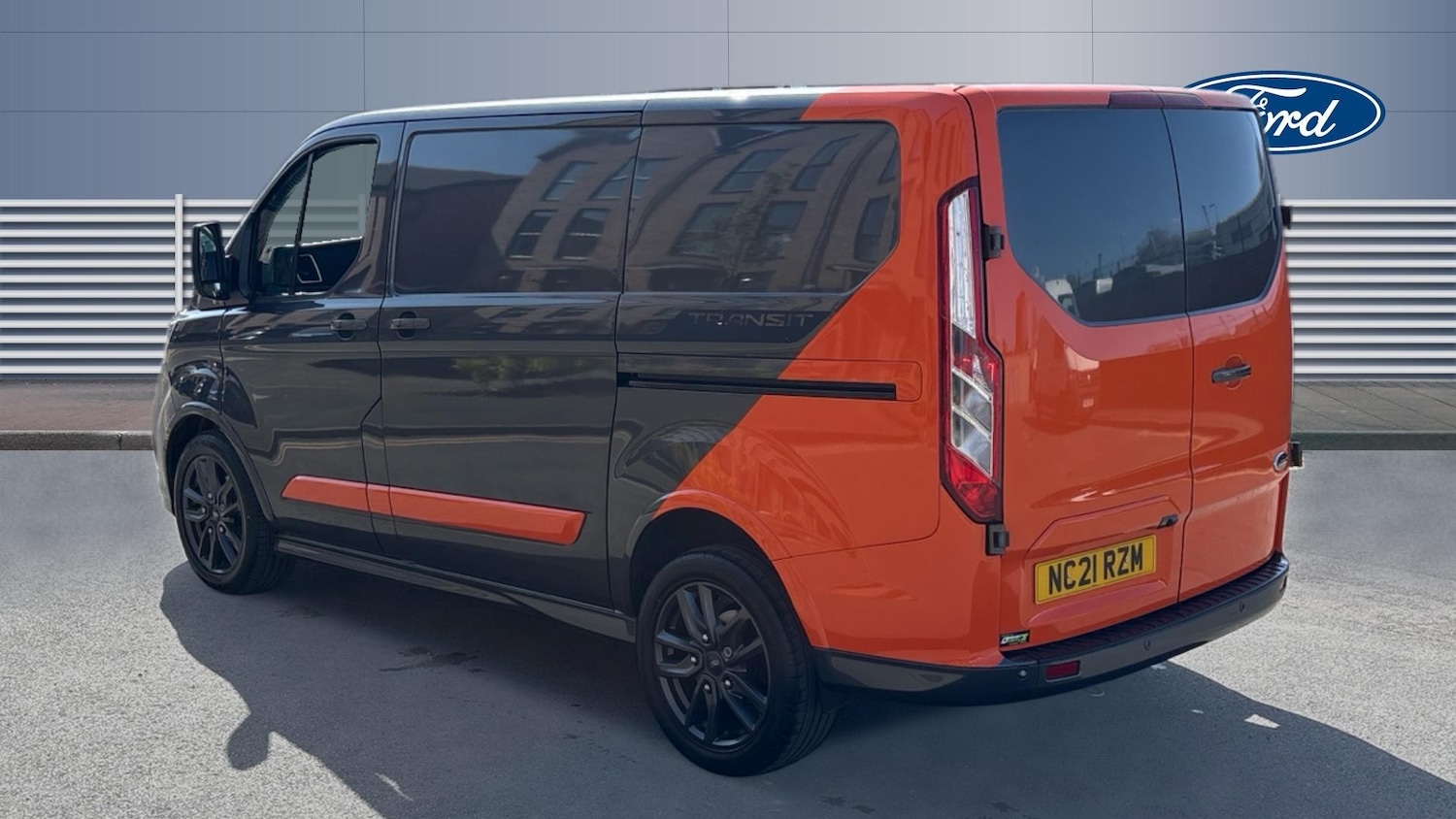 Used Ford Transit Custom 2021 for sale - 78166125: Photo 2