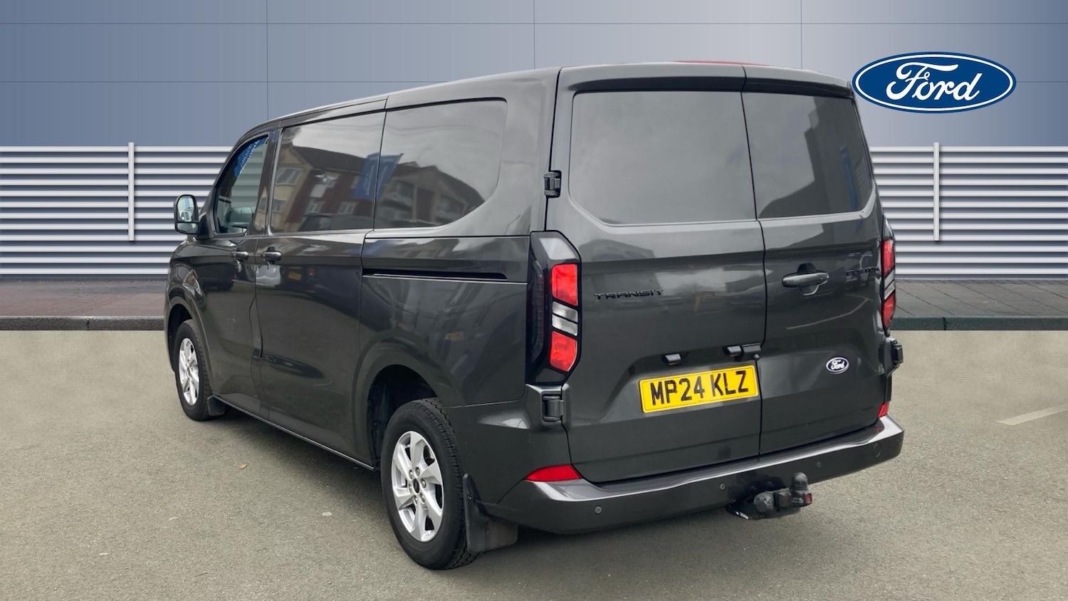 Used Ford Transit Custom 2024 for sale - 77933884: Photo 2