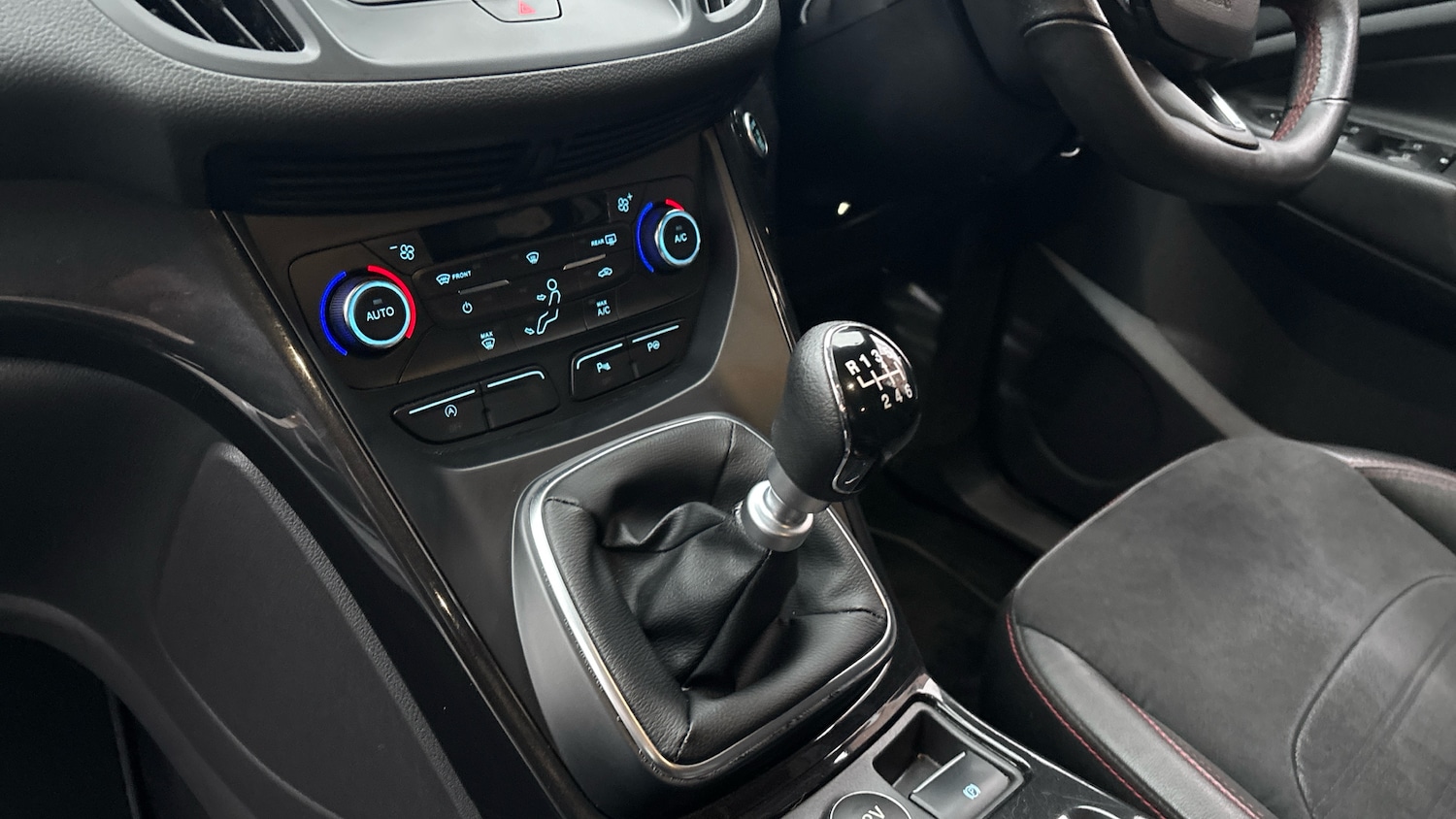 Used Ford Kuga 2019 for sale - 77271230: Photo 13