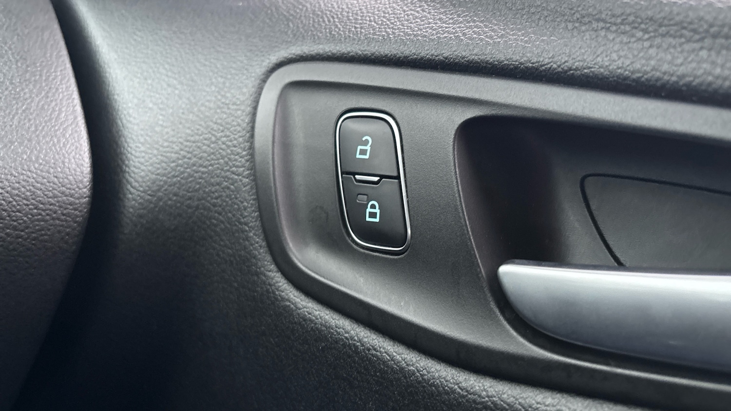 Used Ford Kuga 2019 for sale - 77271230: Photo 27