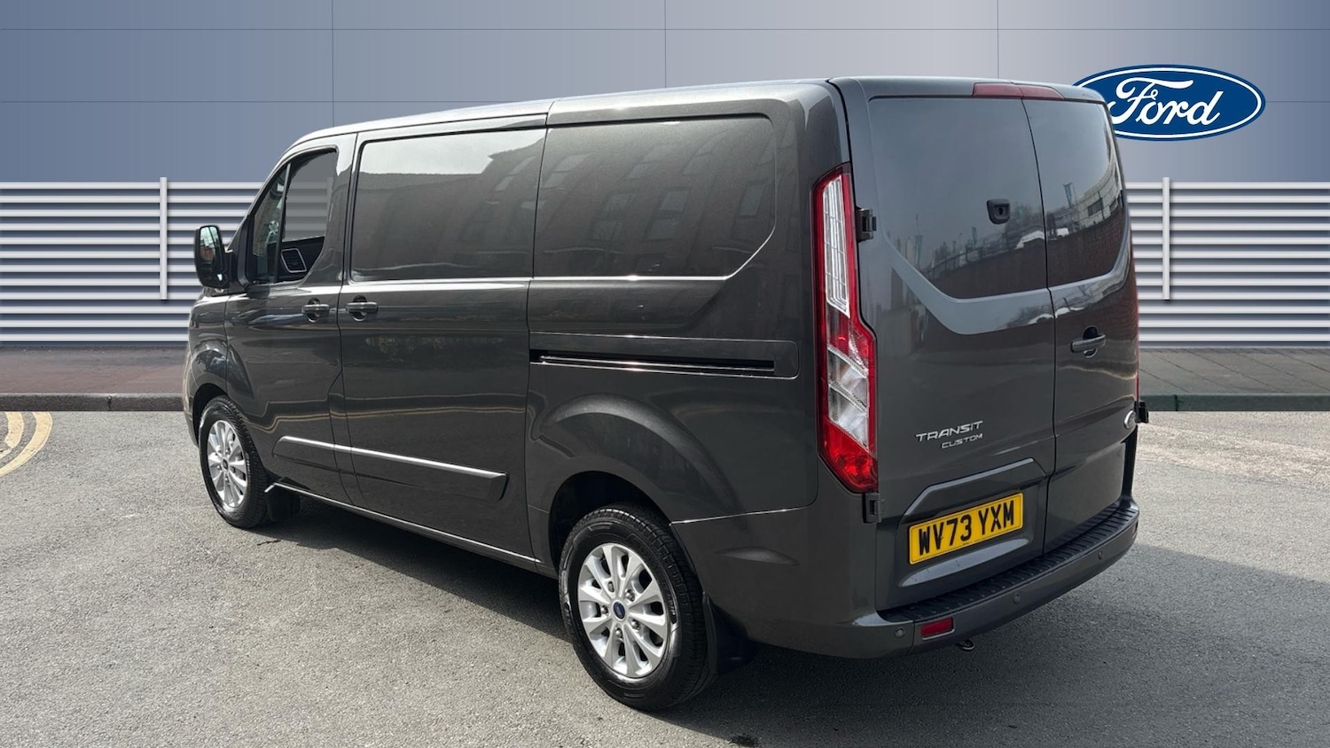 Used Ford Transit Custom 2023 for sale - 77983564: Photo 2