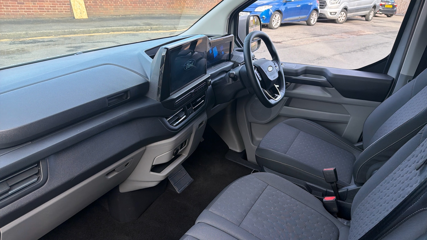 Used Ford Transit Custom 2025 for sale - 77945311: Photo 13