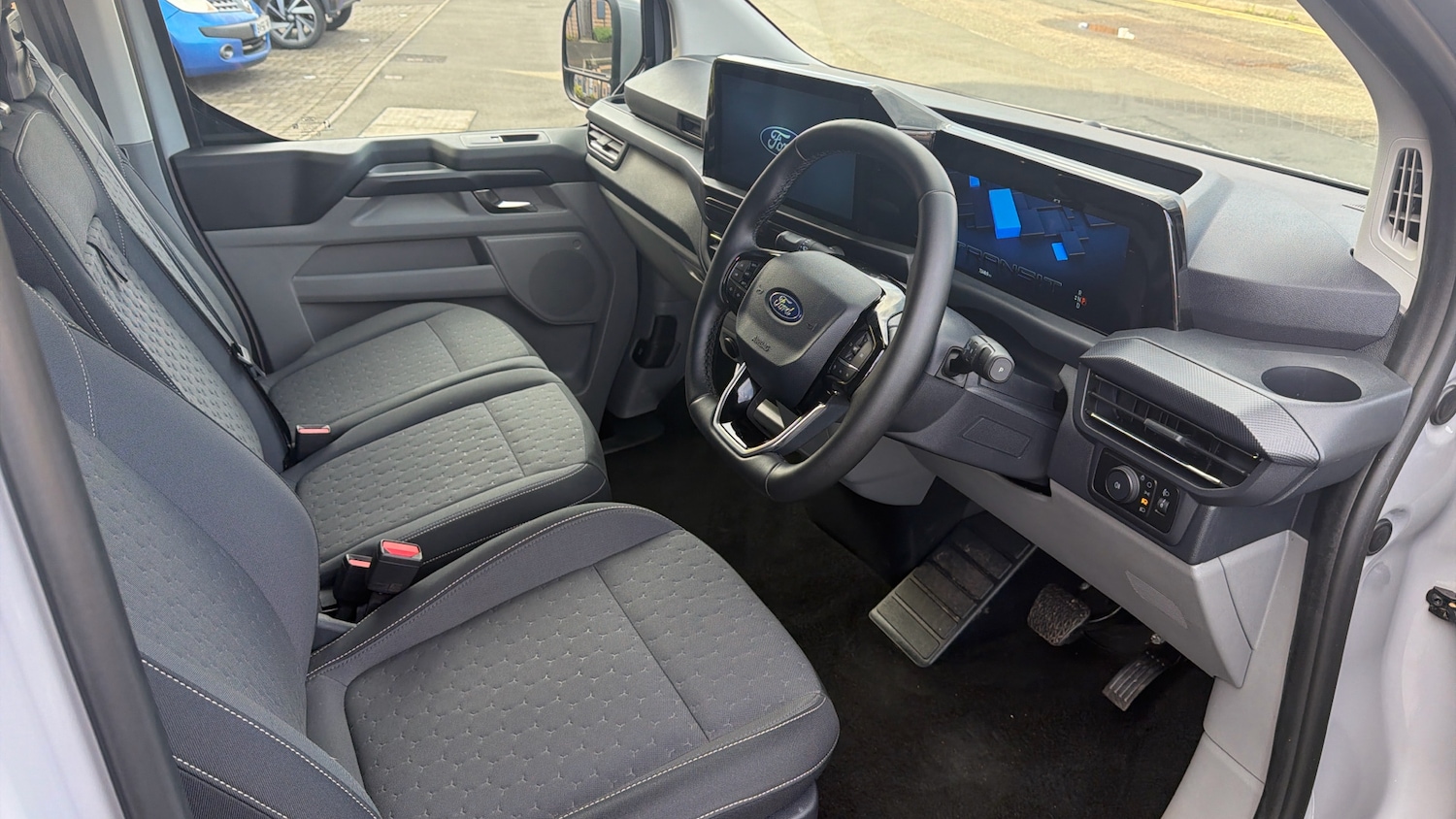 Used Ford Transit Custom 2025 for sale - 77945311: Photo 6