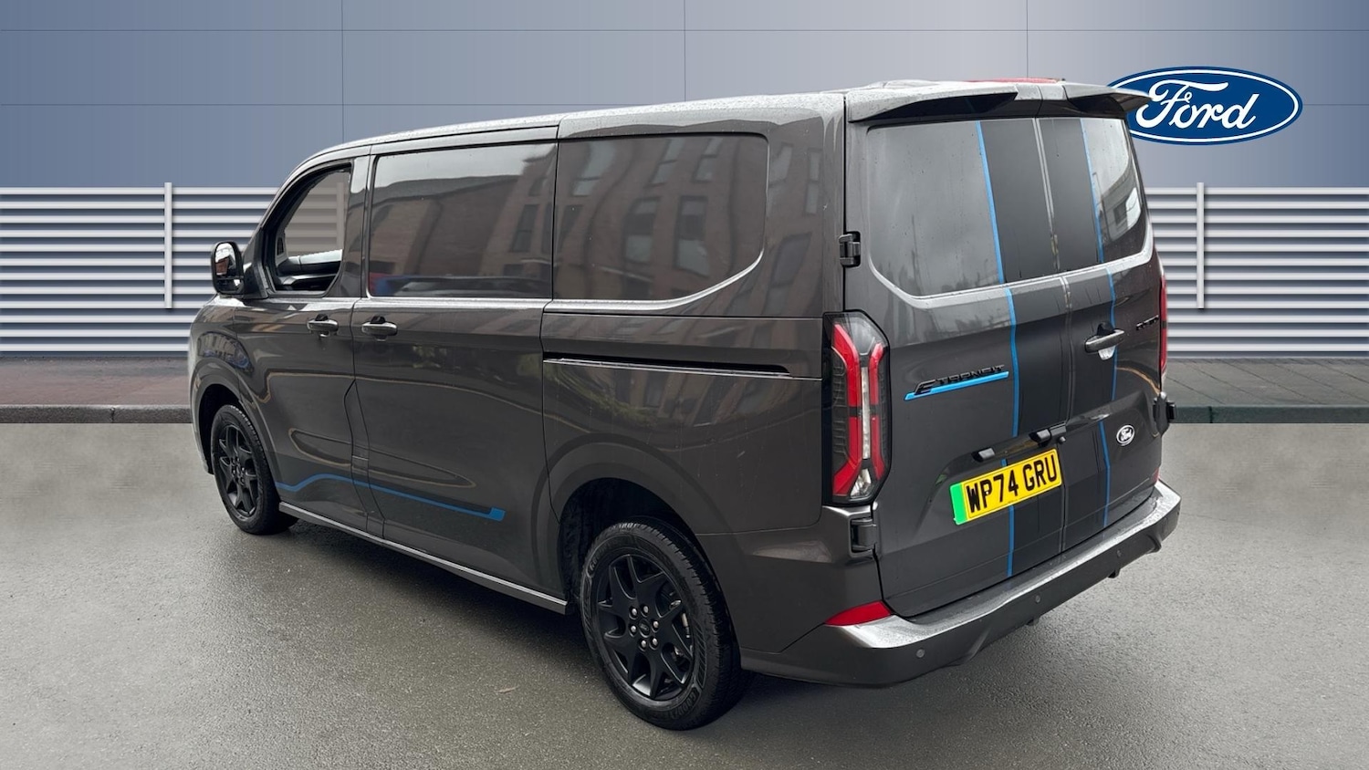 Used Ford Transit Custom 2024 for sale - 77516313: Photo 2