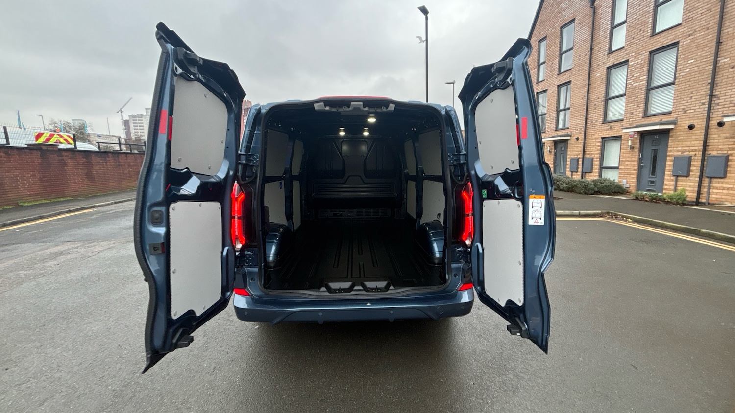 Used Ford Transit Custom 2025 for sale - 77616632: Photo 3