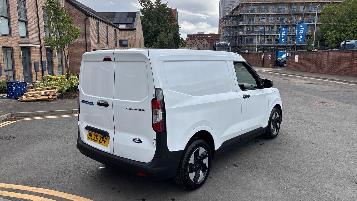 Used Ford Transit Courier 2025 for sale - 76265890: Photo 10