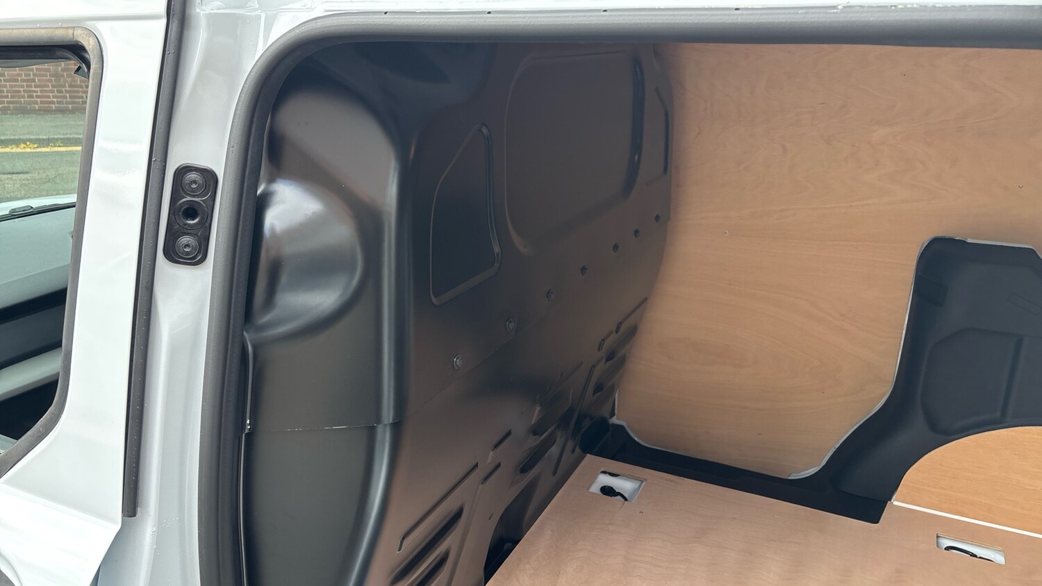 Used Ford Transit Courier 2025 for sale - 76265890: Photo 18