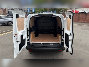 Used Ford Transit Courier 2025 for sale - 76265890: Photo