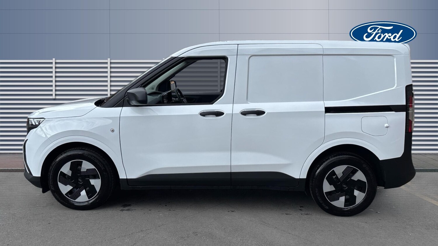 Used Ford Transit Courier 2025 for sale - 76265890: Photo 4