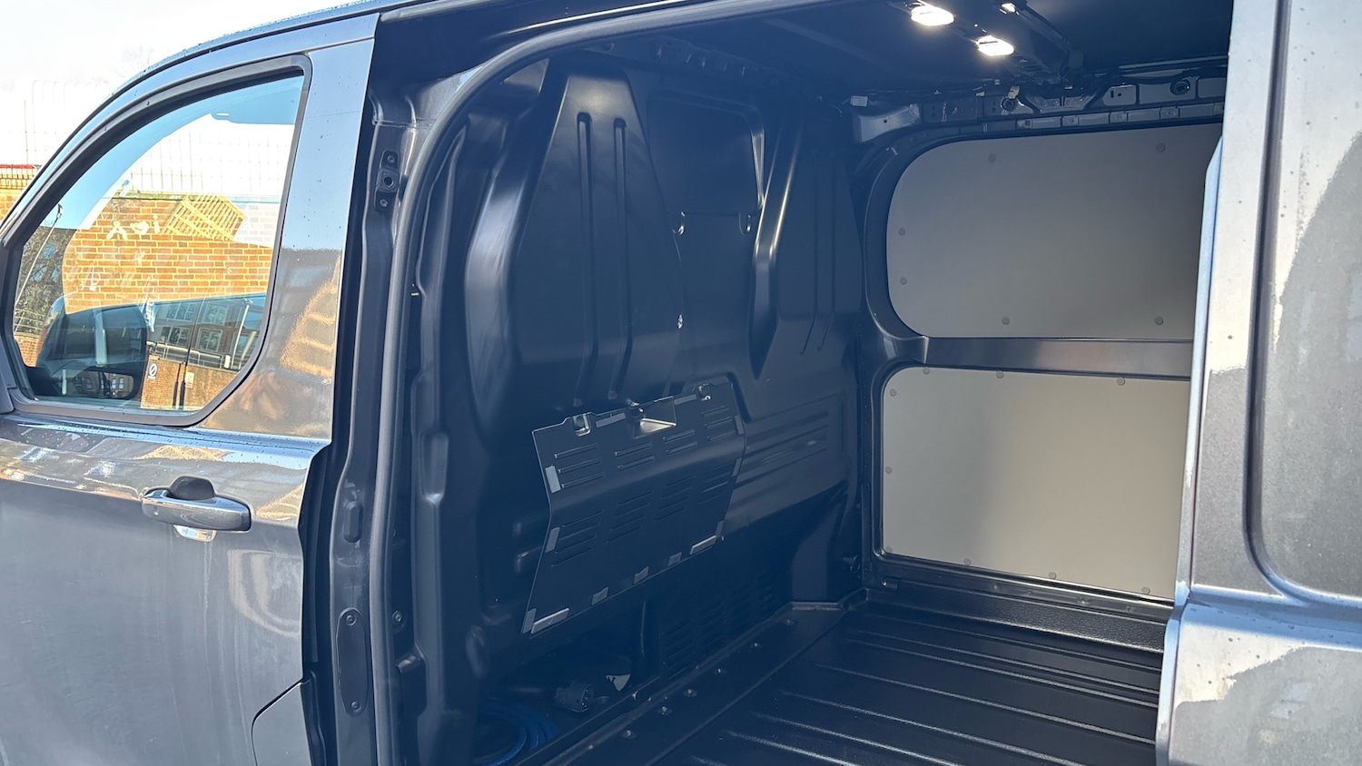 Used Ford Transit Custom 2025 for sale - 76603295: Photo 18