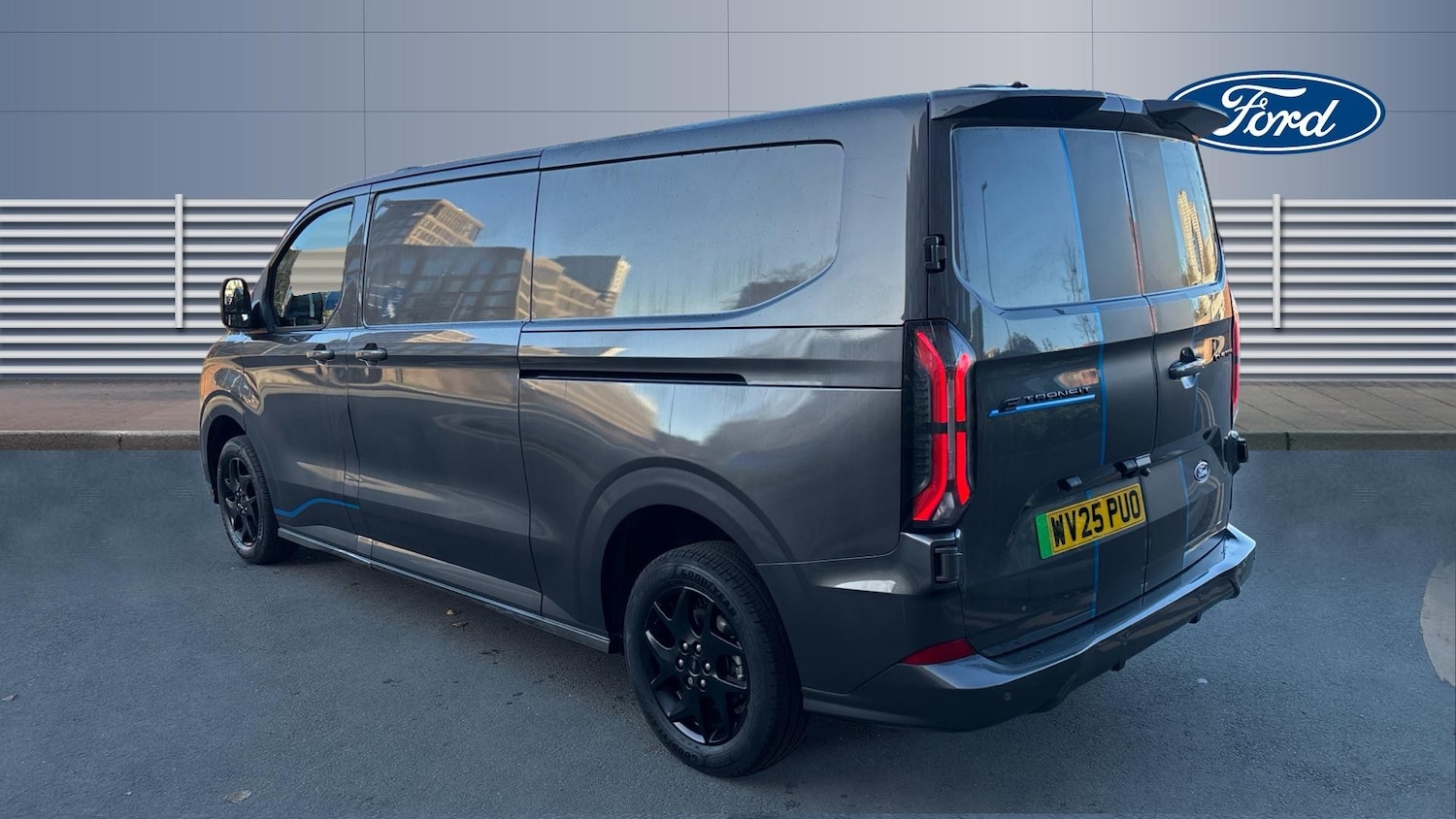Used Ford Transit Custom 2025 for sale - 76603295: Photo 2
