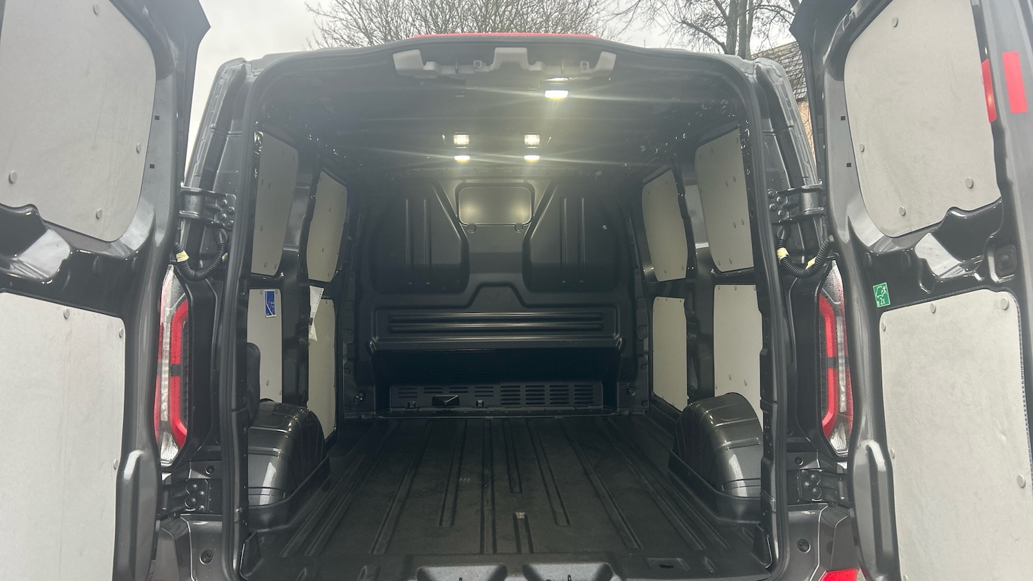 Used Ford Transit Custom 2024 for sale - 77283662: Photo 12