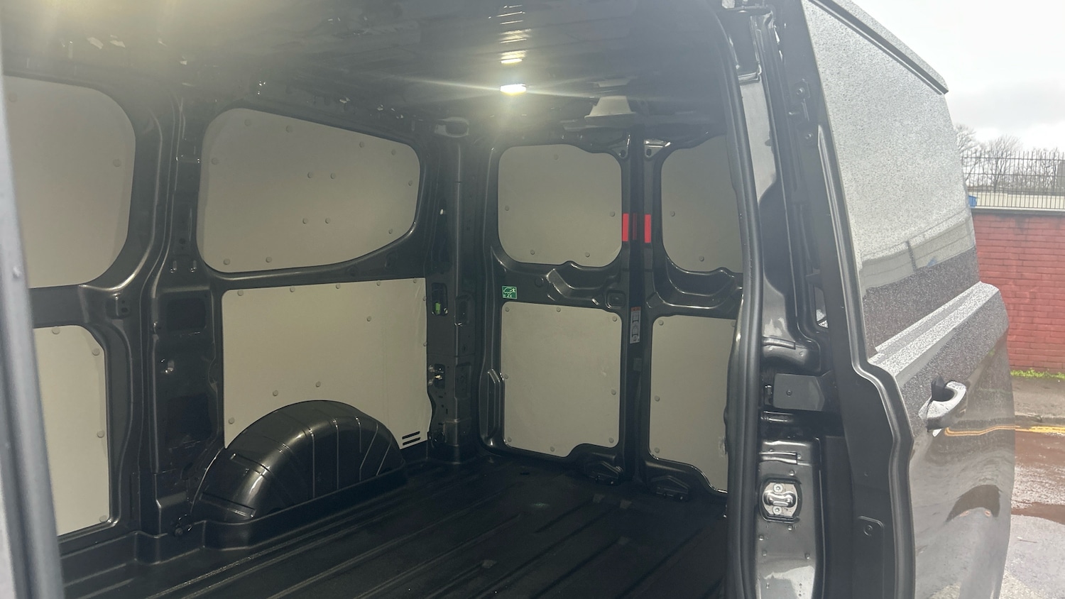 Used Ford Transit Custom 2024 for sale - 77283662: Photo 14