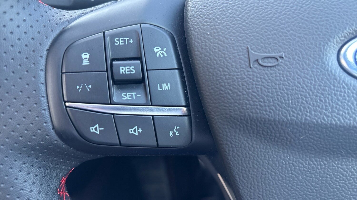 Used Ford Kuga 2025 for sale - 77906244: Photo 31