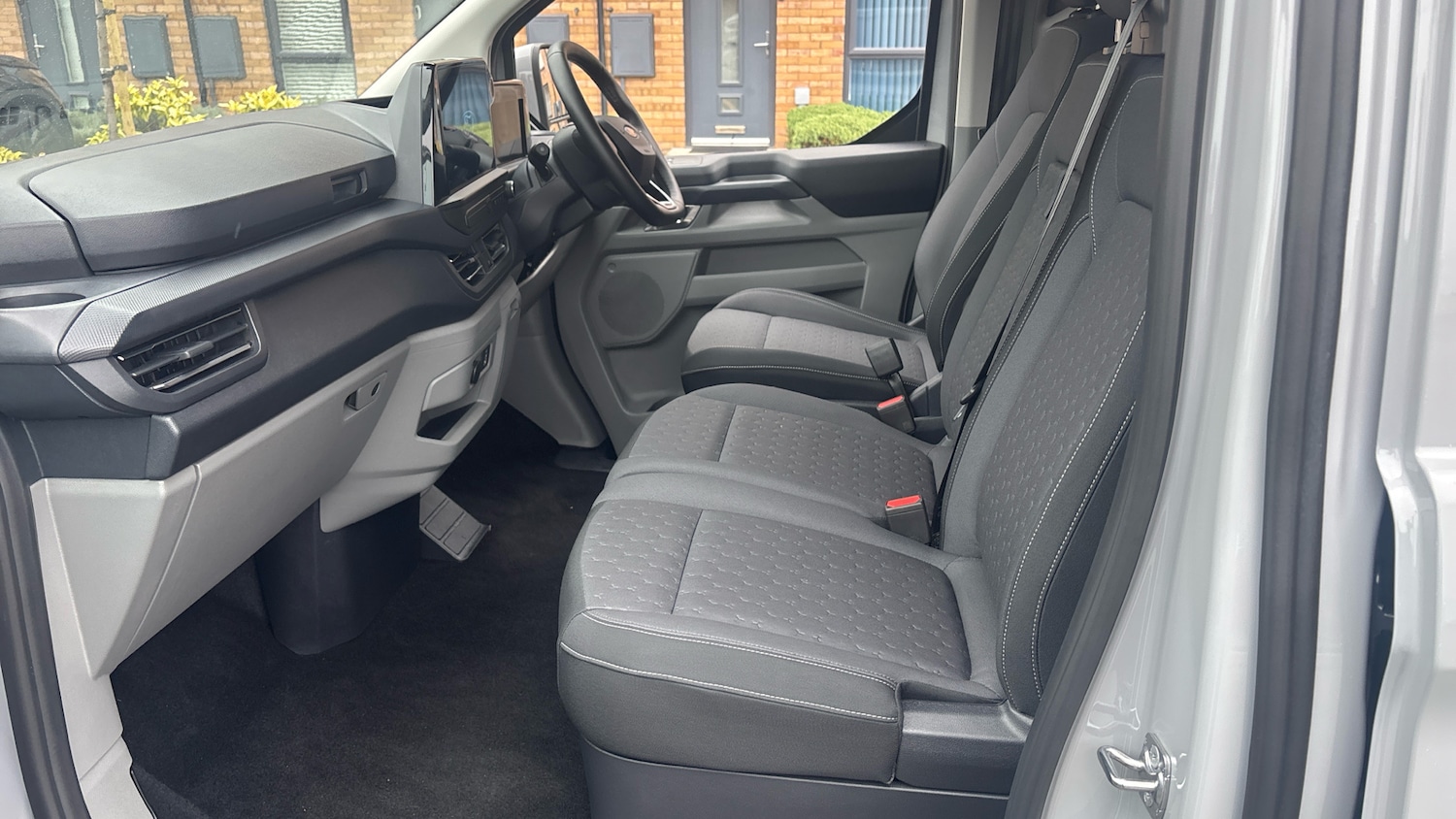 Used Ford Transit Custom 2025 for sale - 76421762: Photo 13